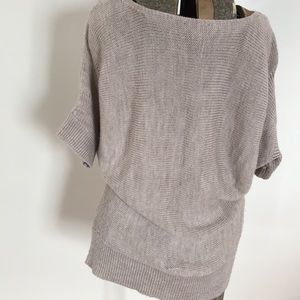The Limited slope shoulder 3/4 sleeve sweater XL Light beige